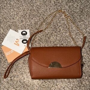 Brown Leather Shoulder Bag with Gold Chain